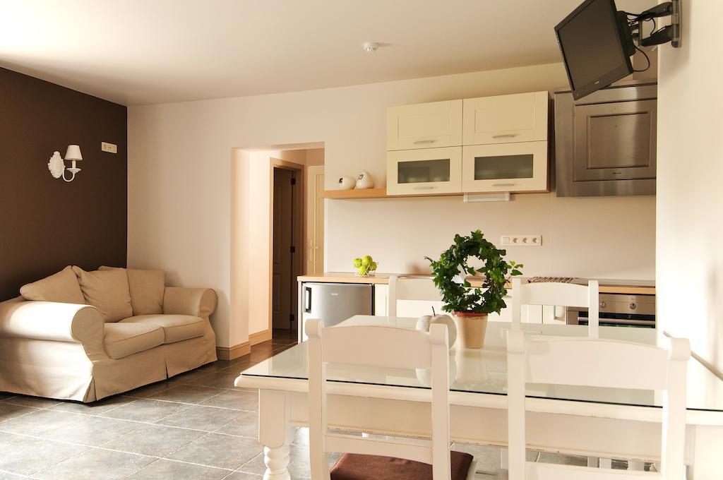 B&B De Fruithoeve Hoeselt Стая снимка